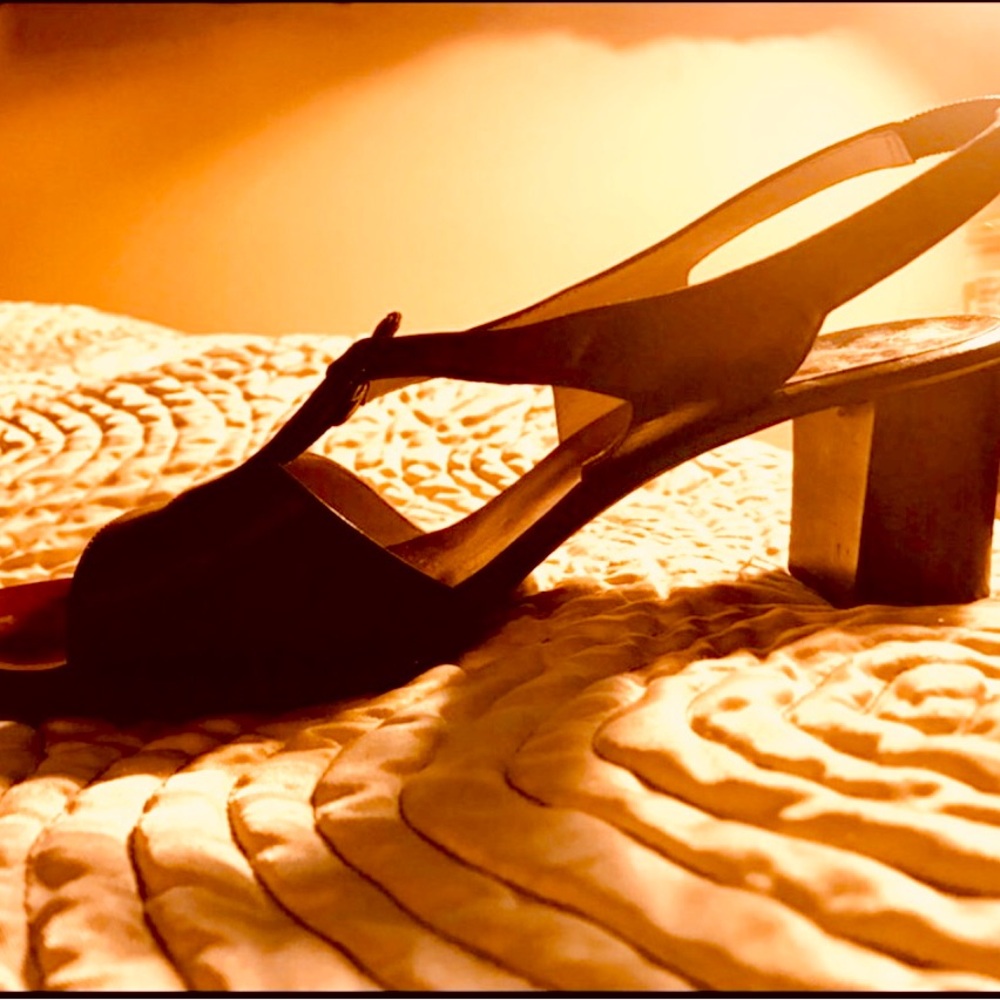 Vintage Bruno Magli Old Money Italian Leather Sandals